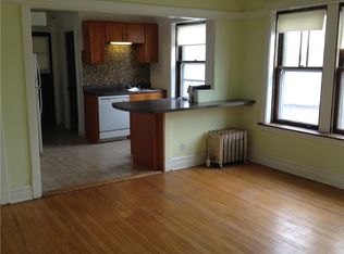 4230 N Francisco Ave APT 3, Chicago, IL 60618