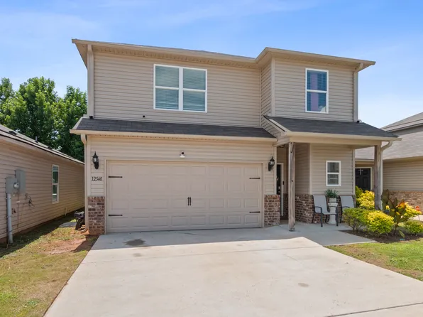 12540 Waterbury Way, Moundville, AL 35474