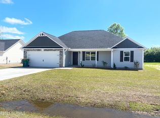 318 James Hedrick Ct, Jacksonville, NC 28540