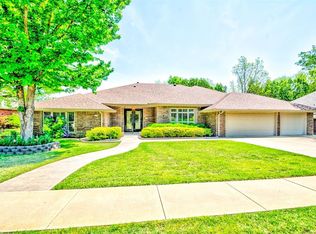 2616 Claremont Dr, Bartlesville, OK 74006