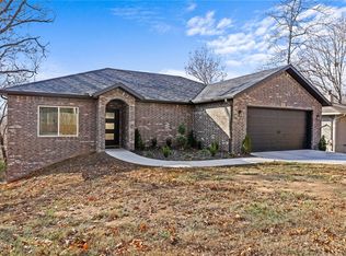 22 Bradford Dr, Bella Vista, AR 72715