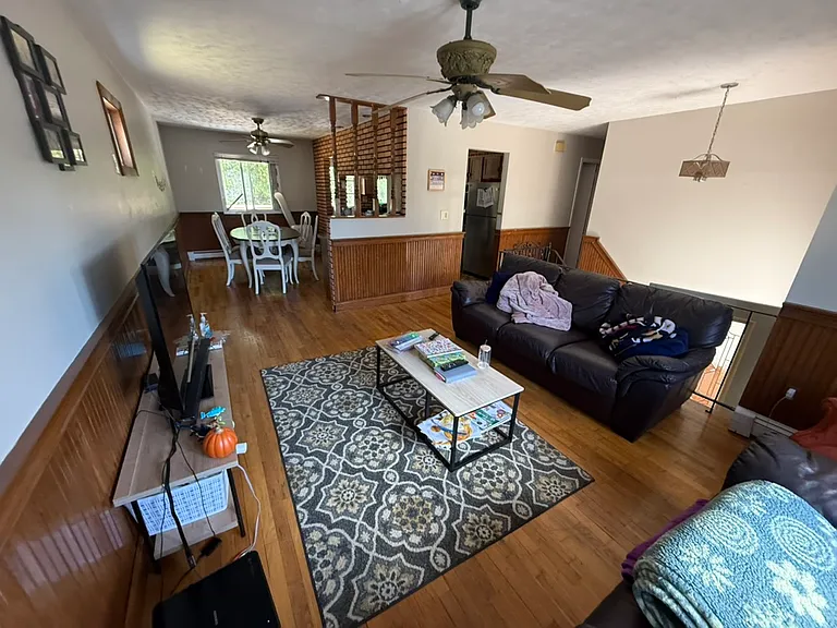 27 Flower Dr — Photo 8