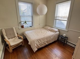 1-63 Preston St APT 1, Providence, RI 02906
