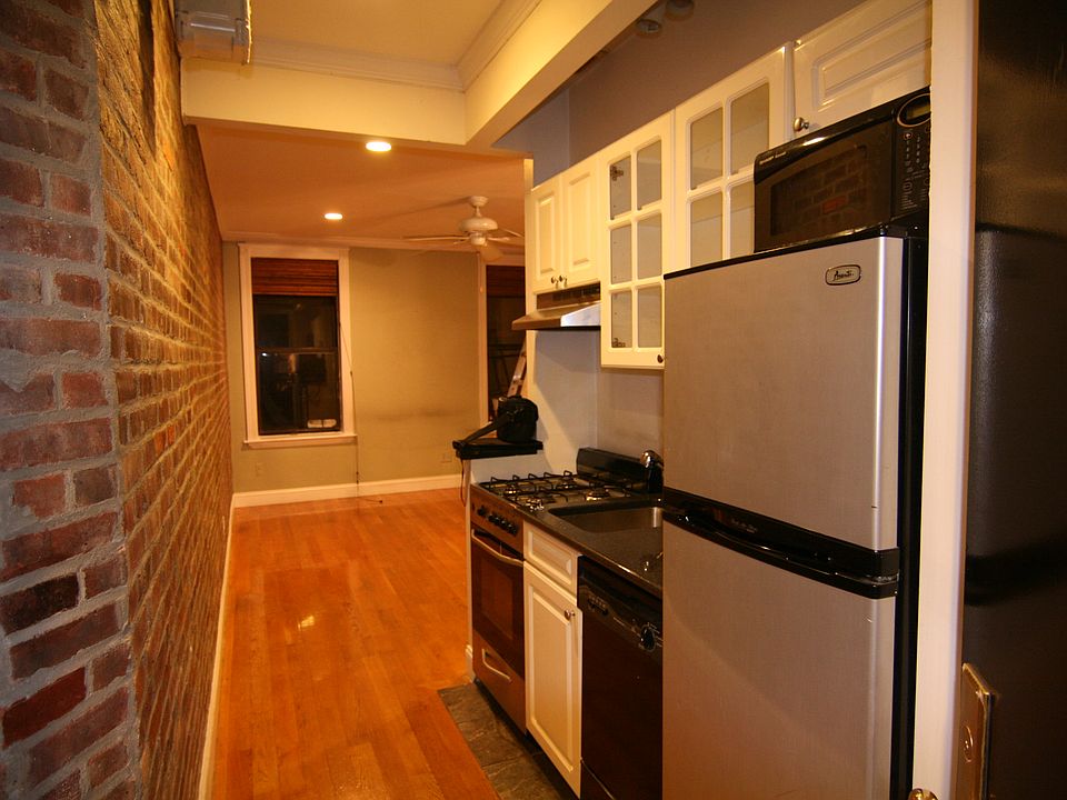 1st image of 340 E 18th St APT 3B