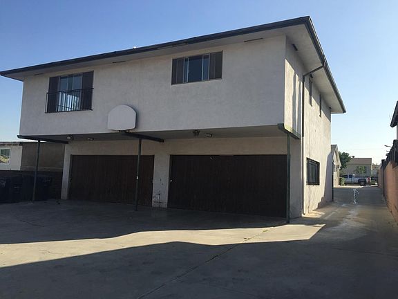 2nd image of 7541 Melrose Ave