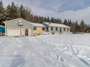 338 Perrault Dr, Newport Center, VT 05857