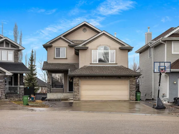 1322 Malone Pl NW, Edmonton, AB T6R 0G6
