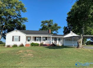 3828 Whitesville Rd, Albertville, AL 35950