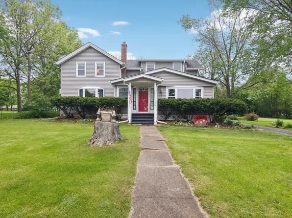 239 W Exchange St, Crete, IL 60417