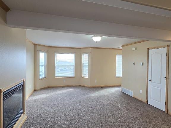 3rd image of 22 Starbuck Ct