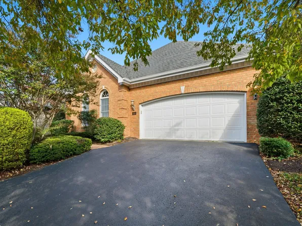 3358 Southwood Village Ct, Roanoke, VA 24014