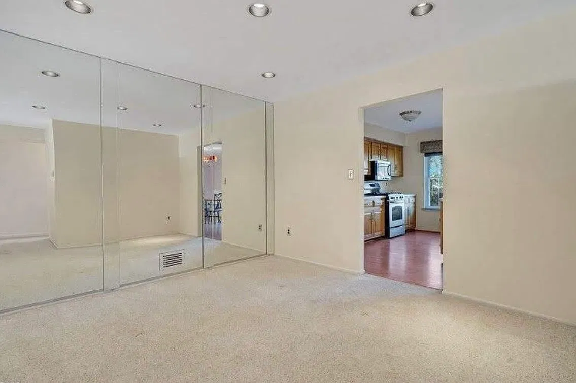 2 bed, 1750 sqft, $2,990 — Photo 3