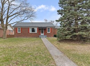 1231 Roselawn Dr, Windsor, ON N9E 1L7