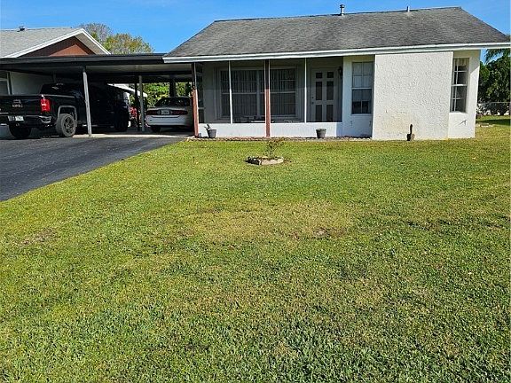 2nd image of 15 Palm Blvd