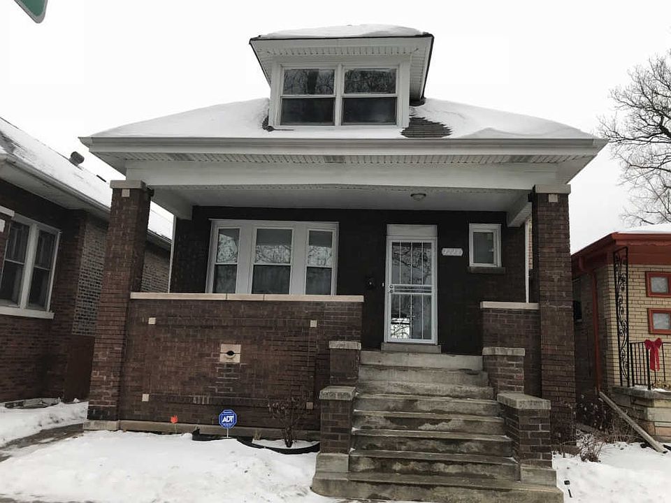 1st image of 7724 S South Park Ave