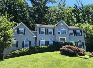 5 Overlook Ct, Newark, DE 19713