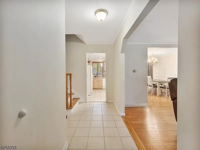 3 bed, 1.5 bath, $3,600 — Photo 4