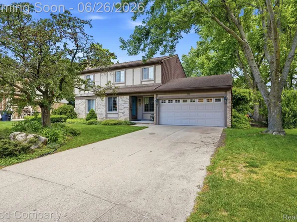 38630 Meeting House Ln, Livonia, MI 48154