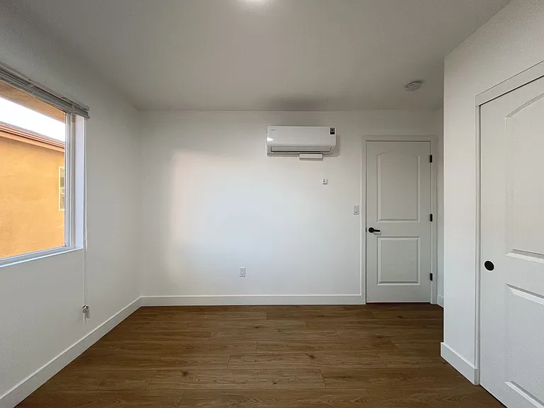 1034 Magnolia Ave — Photo 17