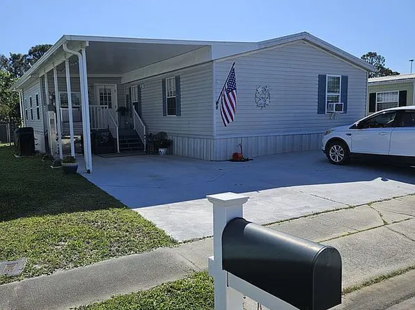 1819 Seagrape St NE, Palm Bay, FL 32905