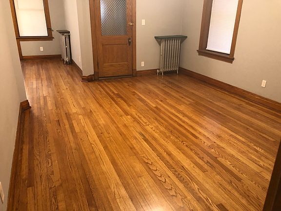 4th image of 4051 W Wellington Ave