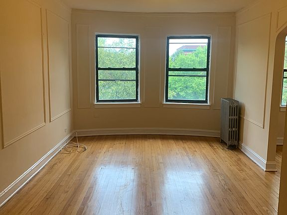 2nd image of 5250 S Drexel Ave APT 3E