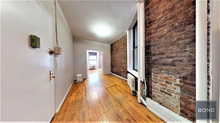 Rented by Bond New York | media 2