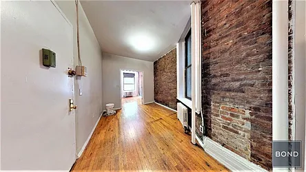 Rented by Bond New York