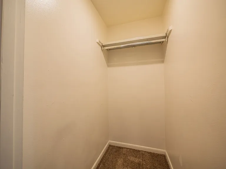 Campus View Apartments — Photo 68