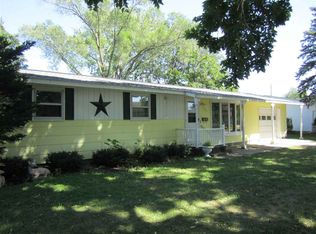 416 S Ohio St, Prairie Du Chien, WI 53821