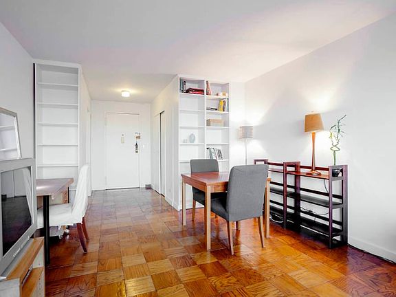 2nd image of 400 Central Park W APT 18E