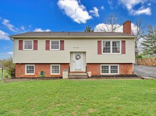 903 Olney Rd, Vinton, VA 24179