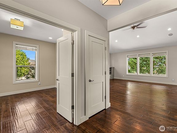 4th image of 351 Allison Street