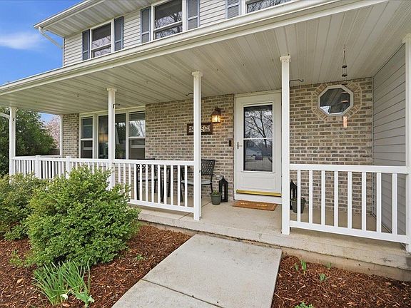 5th image of 135 Glen Haven Ct