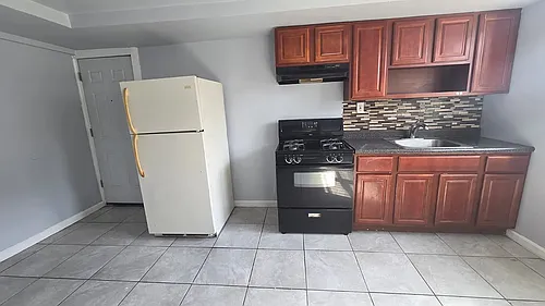 202 Brookdale Ave Photo 1