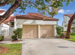1214 Mission Verde Dr, Camarillo, CA 93012