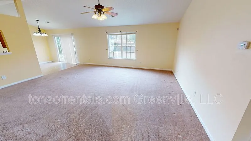 Building Photo - 204 Juniper Leaf Way