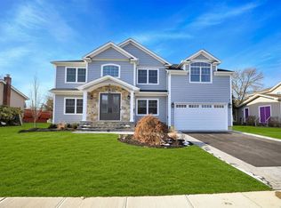 5 Delaware Ave, Jericho, NY 11753