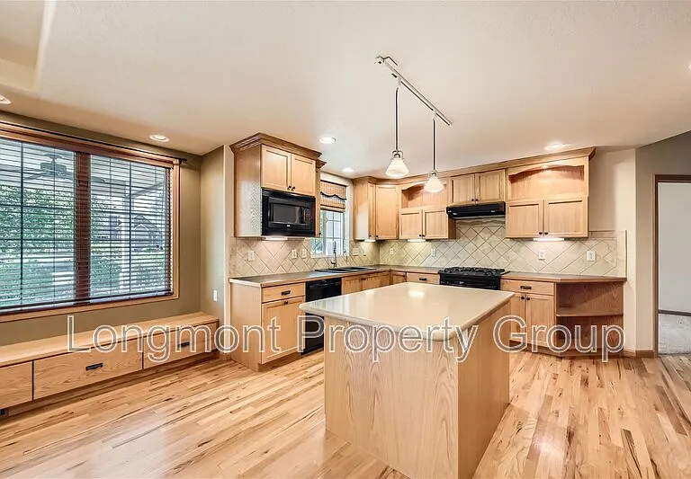 6288 Sage Ave — Photo 8