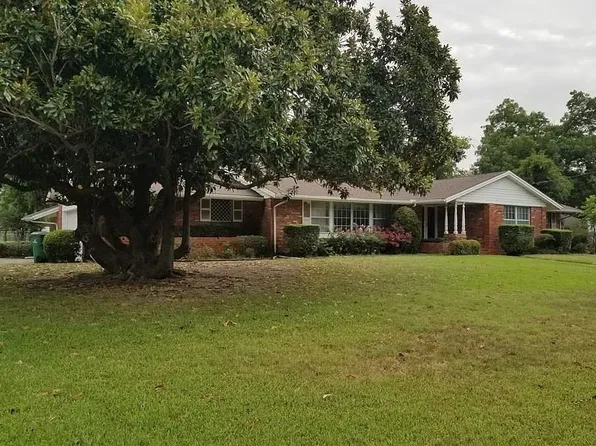 2400 Park St, Greenville, TX 75401