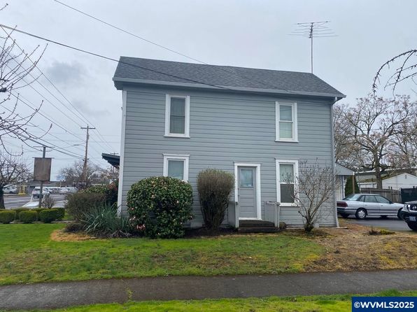 salem-oregon-80487815 picture