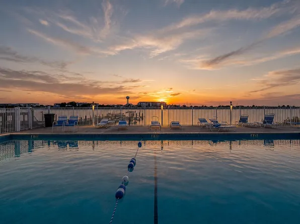 308 Miracle Strip Pkwy SW Unit 19C, Fort Walton Beach, FL 32548