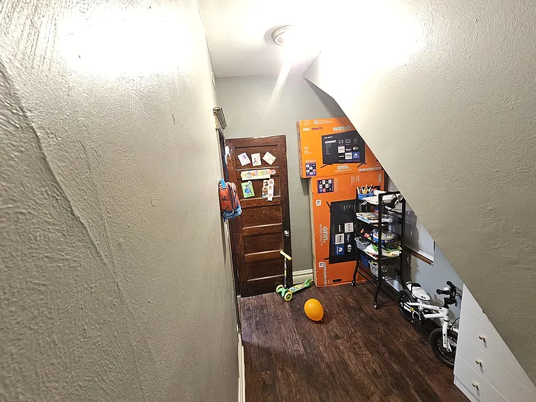 2532 S Albany Ave #1 — Photo 6