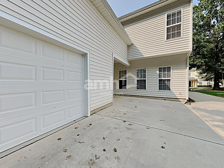 10232 Meadow Crossing Ln — Photo 18