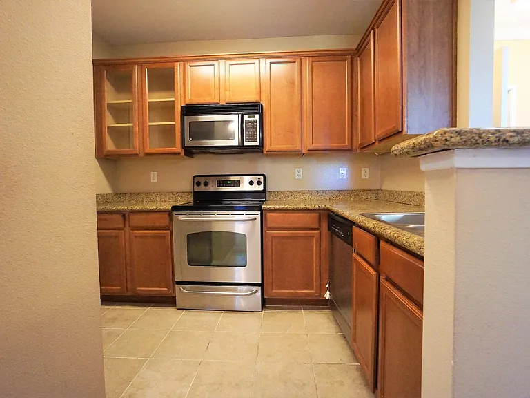 3825 Elijah Ct #324 — Photo 5