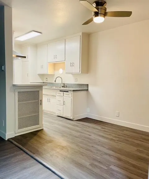 405 N Marengo Ave #5 — Photo 35