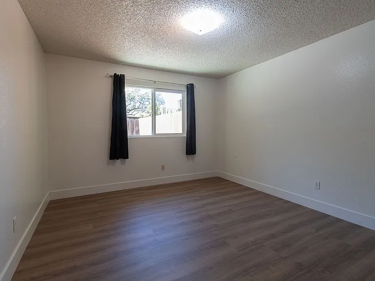 2020-2030 Fulkerth Rd — Photo 10