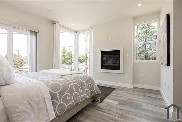 9237 Wakefield Ave — Photo 12