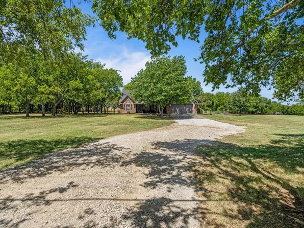 4701 Hopkins Rd, Krum, TX 76249