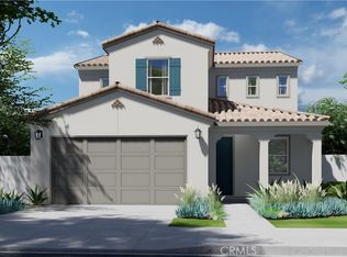 445 Harding Cir, Corona, CA 92879